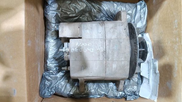 Alternator 24V 175A Sandvik Masuk untuk Repair dan Inspection